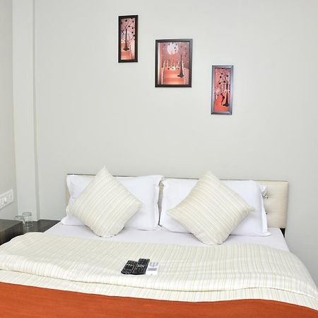 Premier Inn Mumbai Dış mekan fotoğraf